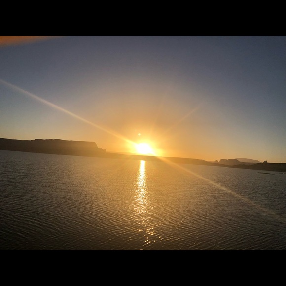 Meet your Posher, Amanda - Picture 1 of 1